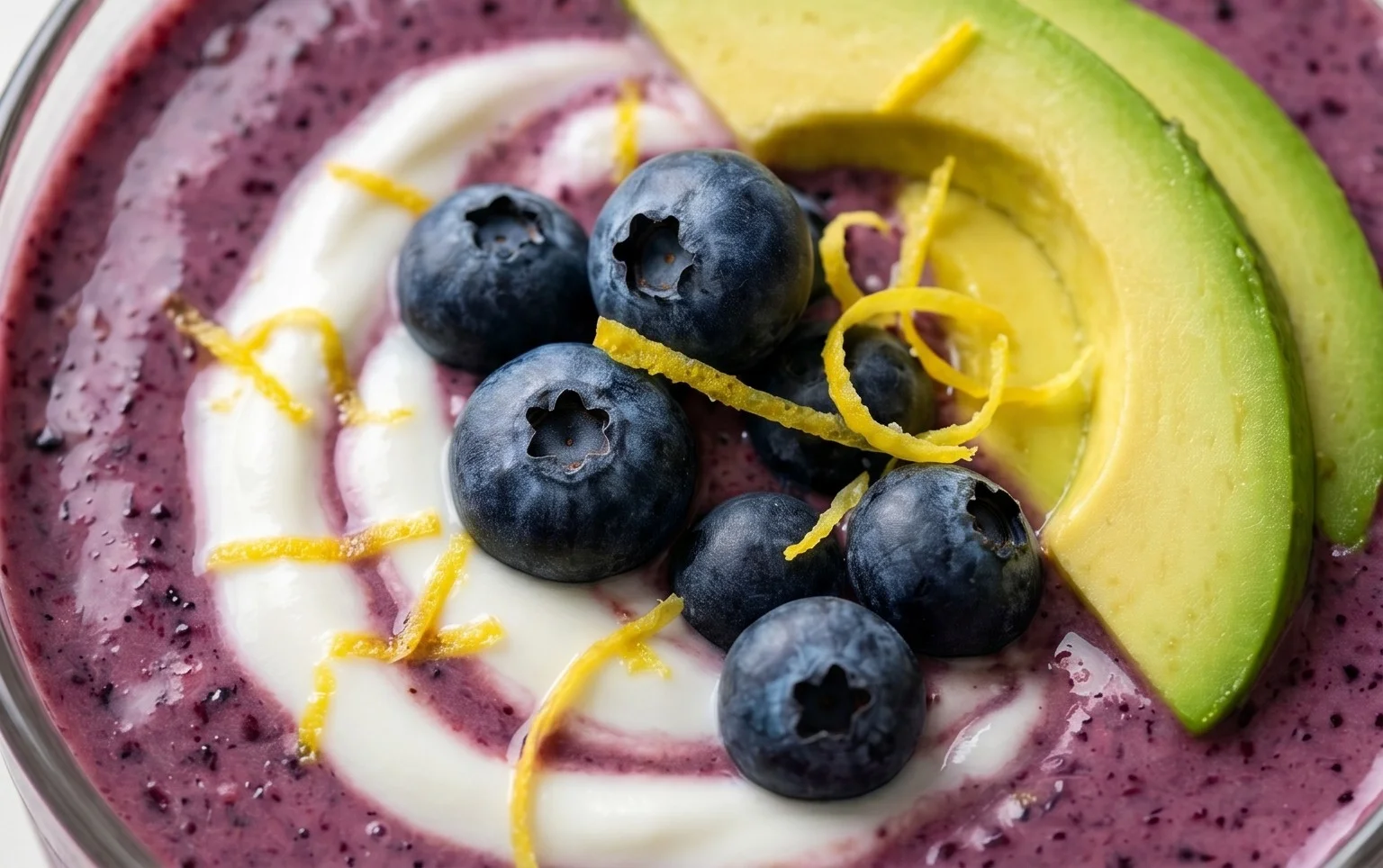 Blueberry Avocado Smoothie With Lemon & Yogurt